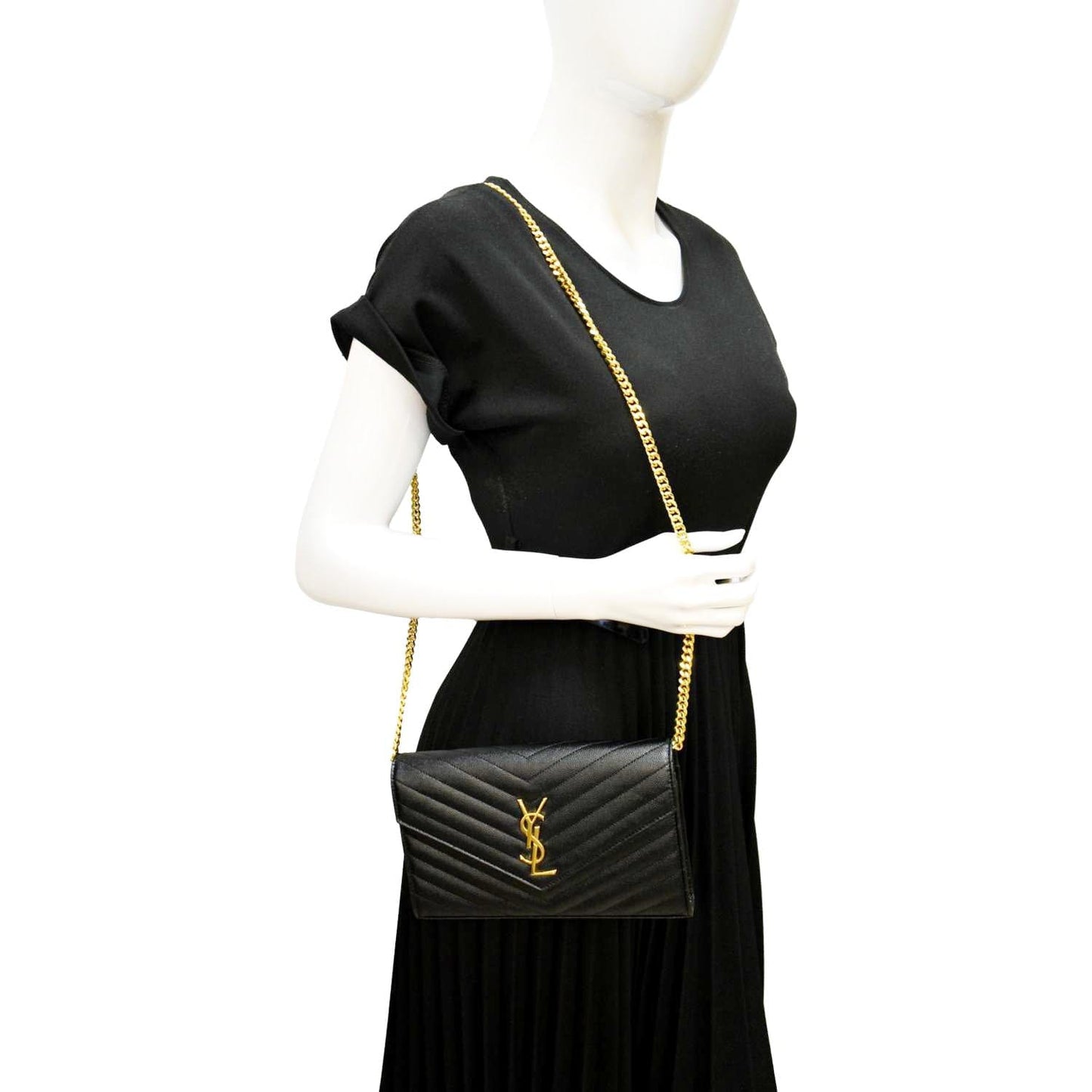 YSL Saint Laurent Saint Chevron Grain De Poudre Envelope Bag Black Chain Travel Bag Chain 8