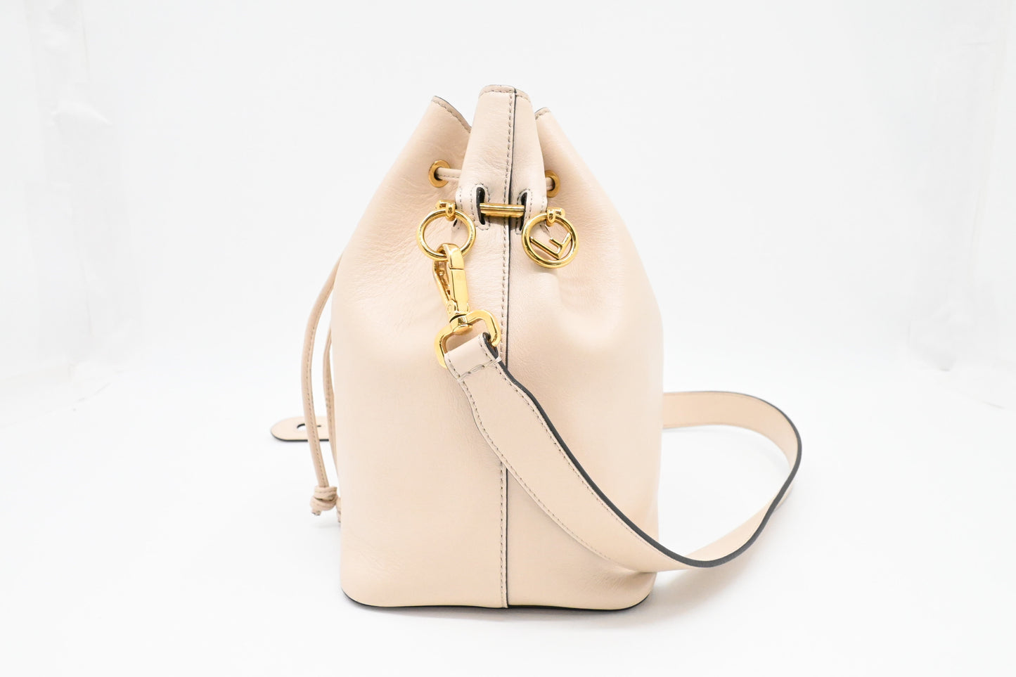 Fendi Mon Tresor Shoulder Bag In Leather Cream