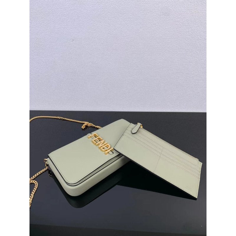 Fendi Fendi Leather Chain Bag Bg0525193 Travel Bag