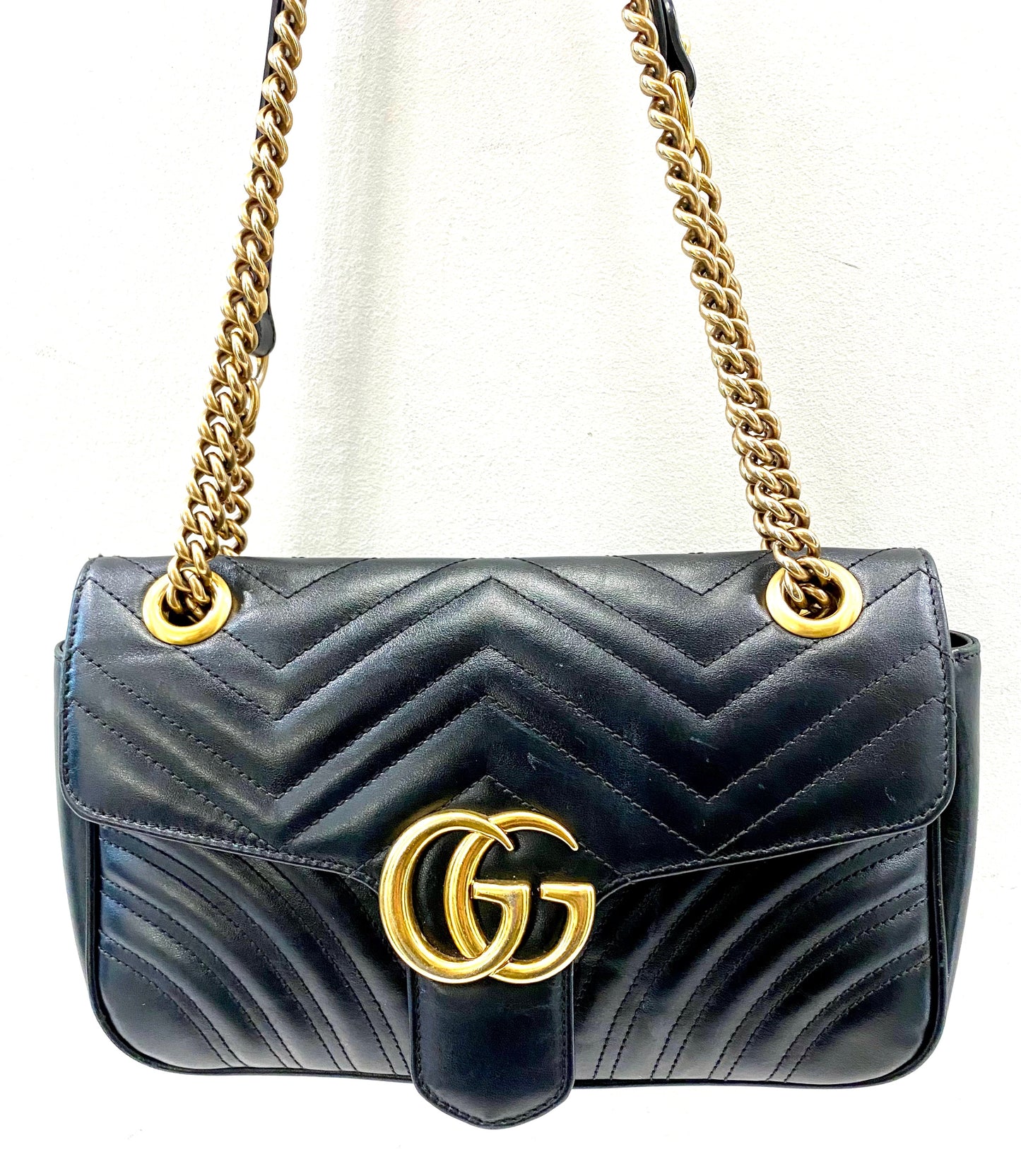 Gucci GG MARMONT Matelasse Calfskin Small Shoulder Bag
