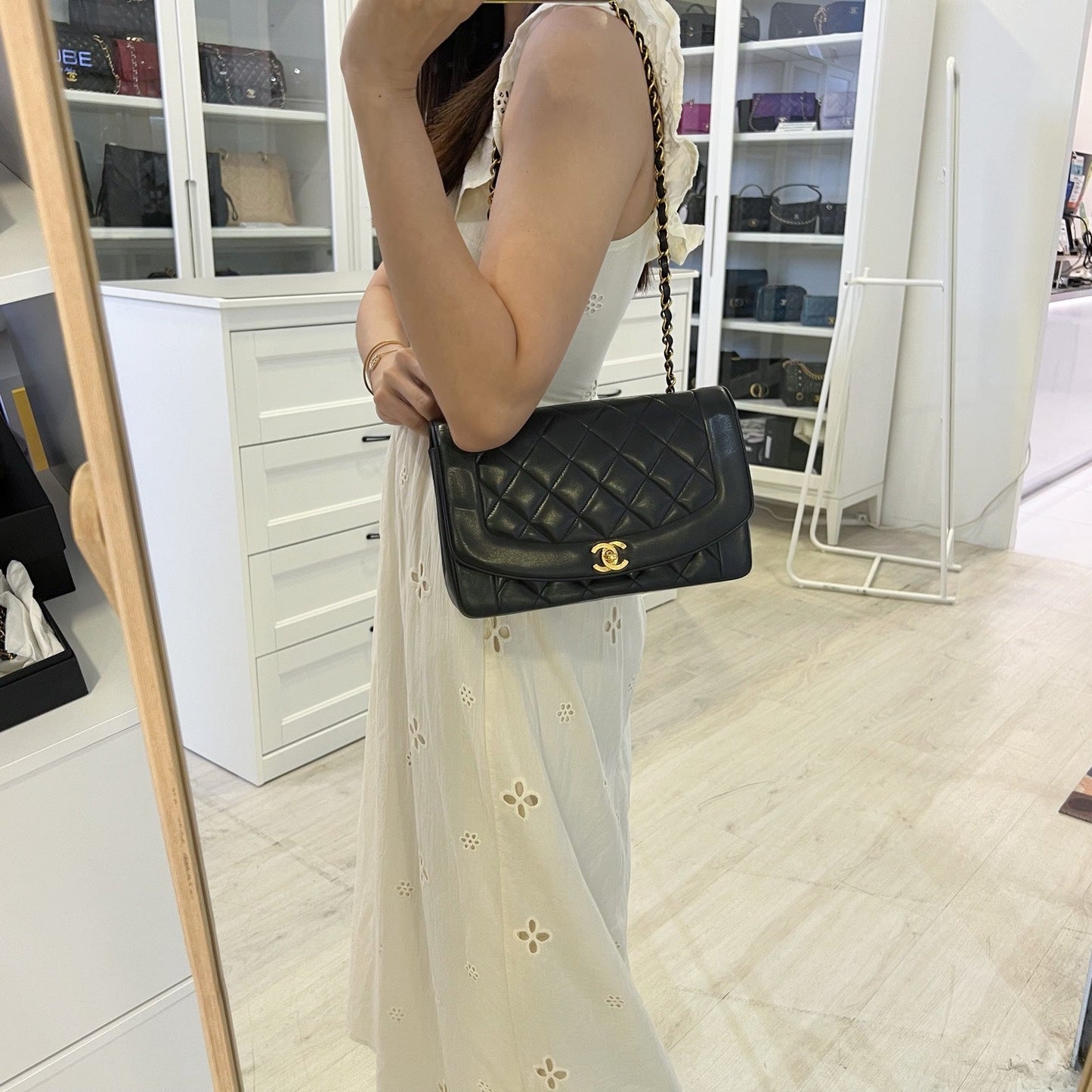 Chanel Medium Diana Flap in Black Lambskin and GHW Accessory