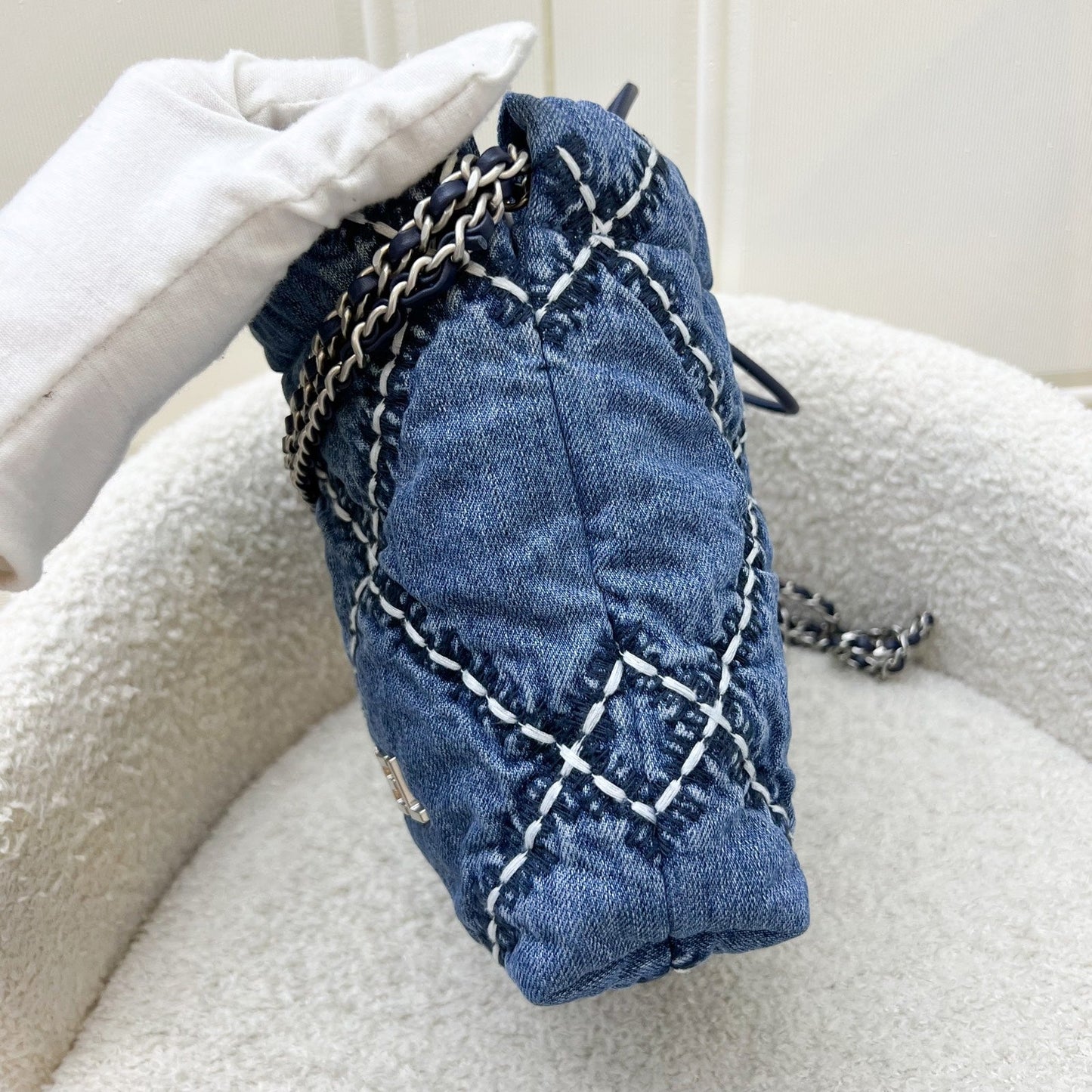 Chanel 22 Mini Hobo Bag in Denim Fabric and SHW (Model: )