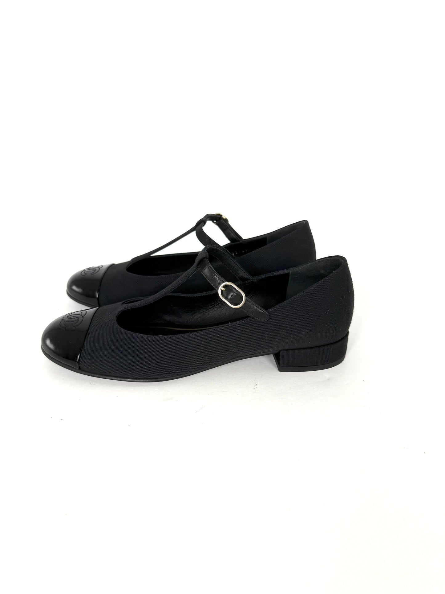 Chanel Cap Toe Mary Jane Satin Patent Leather CC Logo Low Heel Pumps 39 8.5