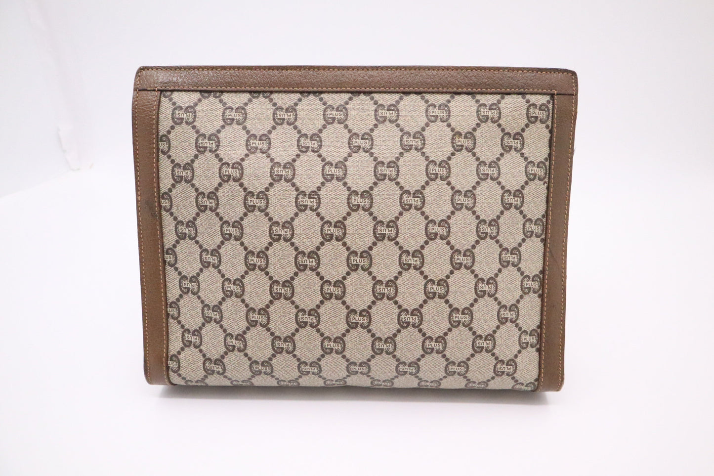 Gucci Plus GG Supreme Canvas Clutch Bag Supreme Canvas