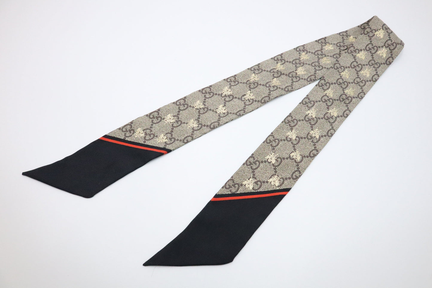 Gucci Twilly GG Silk Bees Scarf