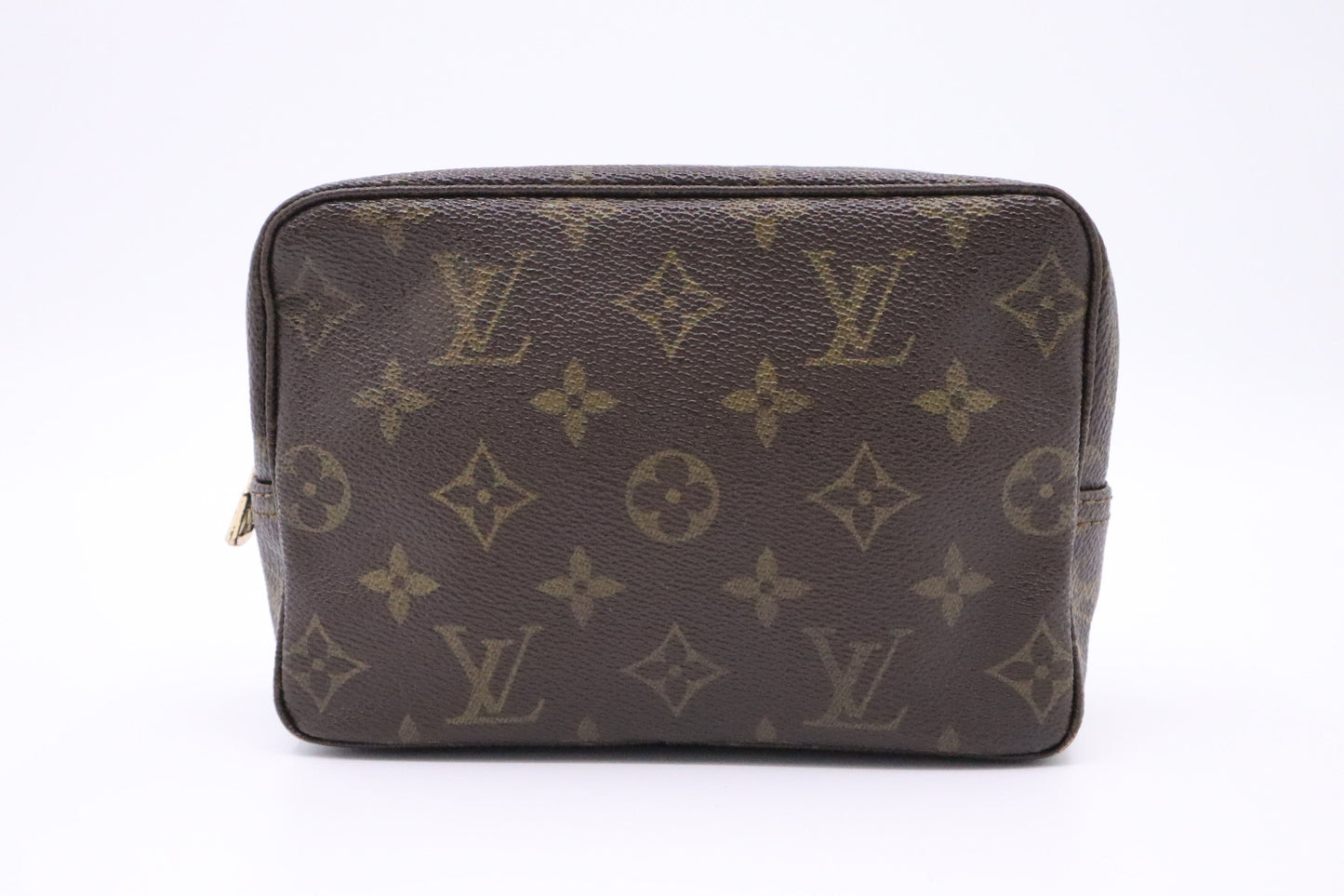 Louis Vuitton Trousse 18 Monogram Canvas Handbag