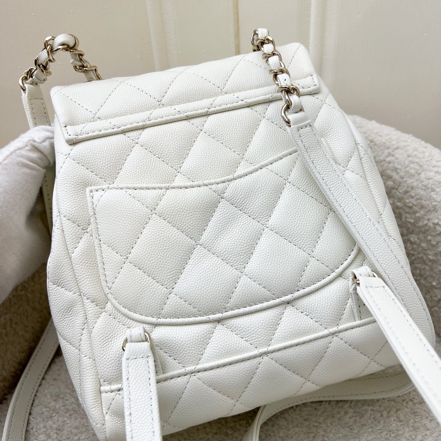 Chanel Urban Spirit Backpack in White Caviar and LGHW (Model: )