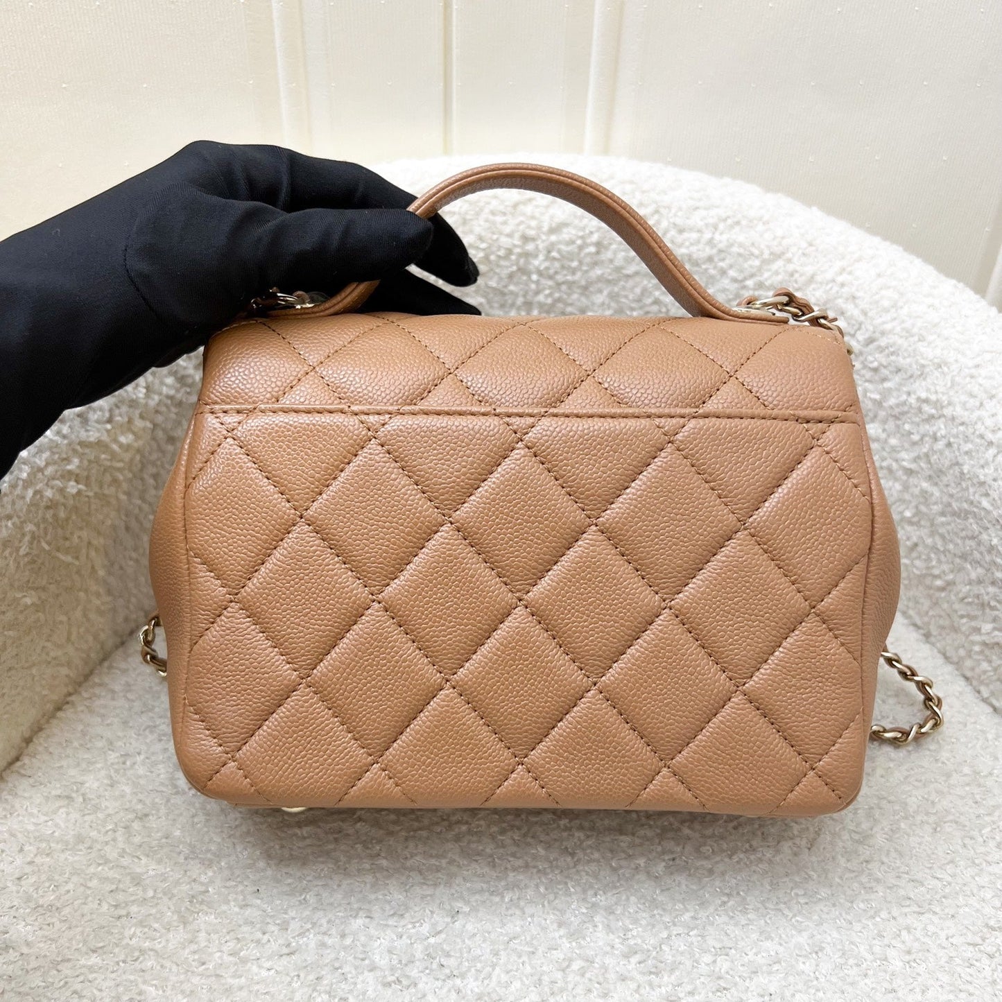 Chanel Small Business Affinity Flap in Caramel Caviar and LGHW (Model: ) Accessory