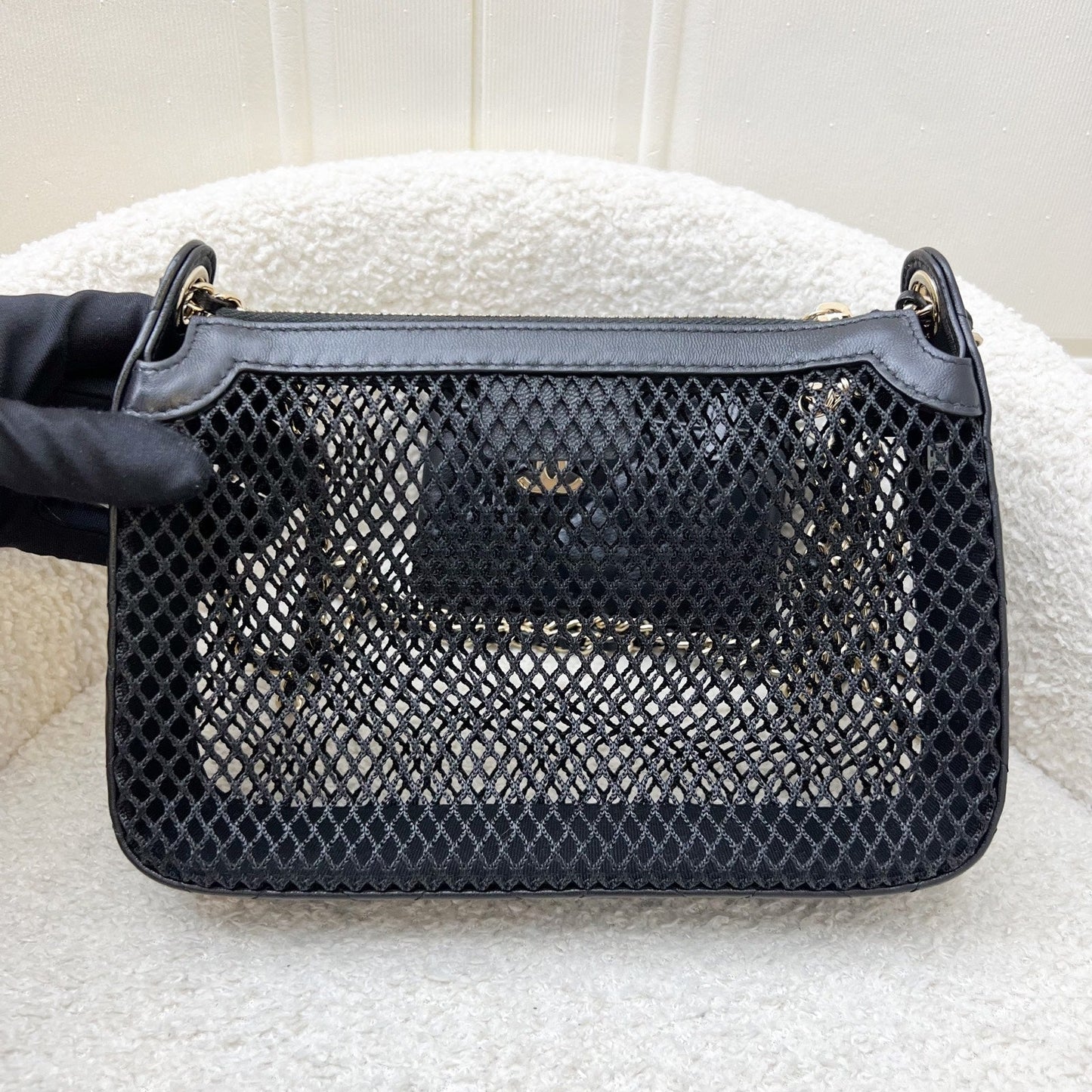 Clutch on Chain in Black Mesh and LGHW (Model: ) Classic