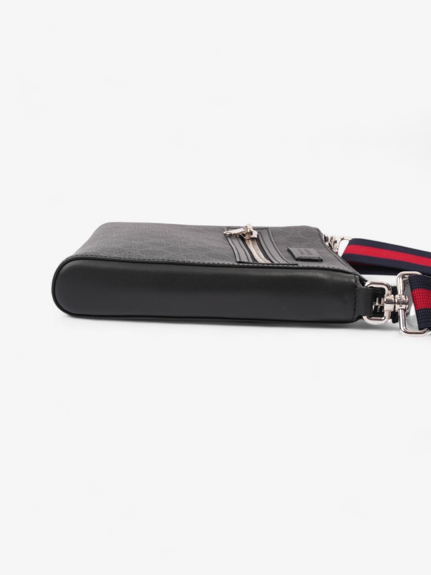 Gucci Messenger Supreme Coated Canvas Black Travel Bag
