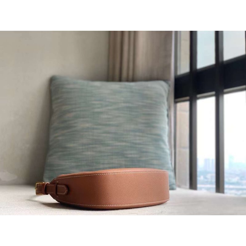 Louis Vuitton Shoulder Bag