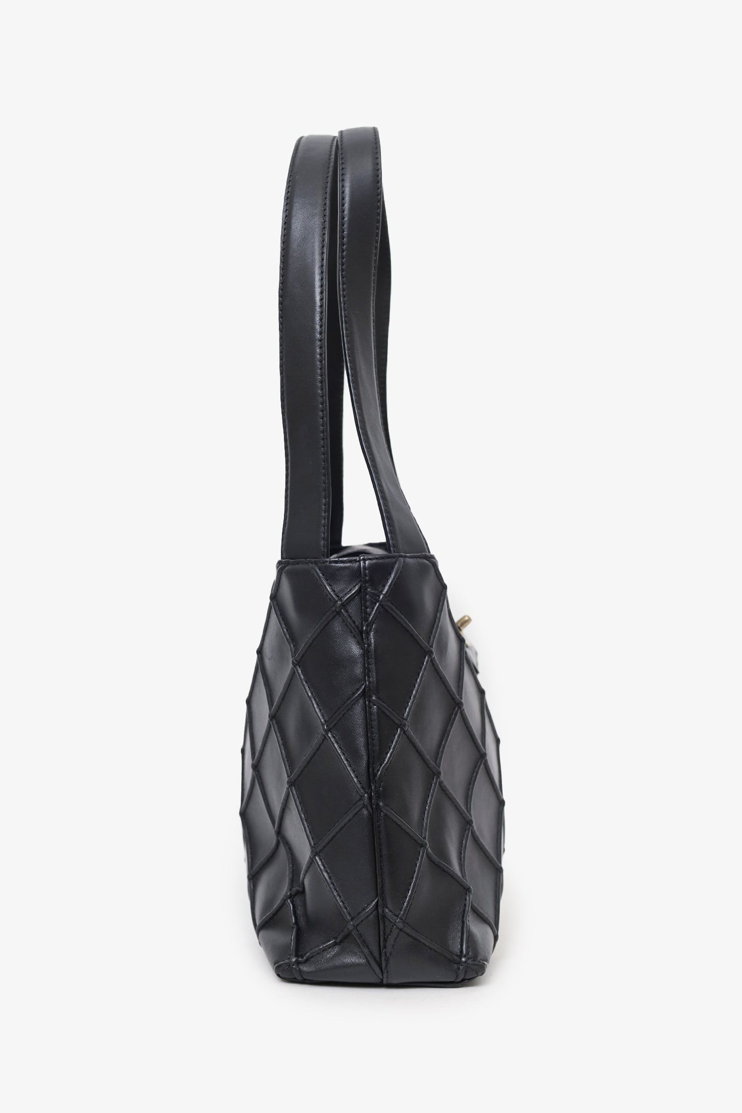 Chanel ™ 2000-02 Black Leather Diamond Stitch CC Hobo Shoulder Bag with Pouch
