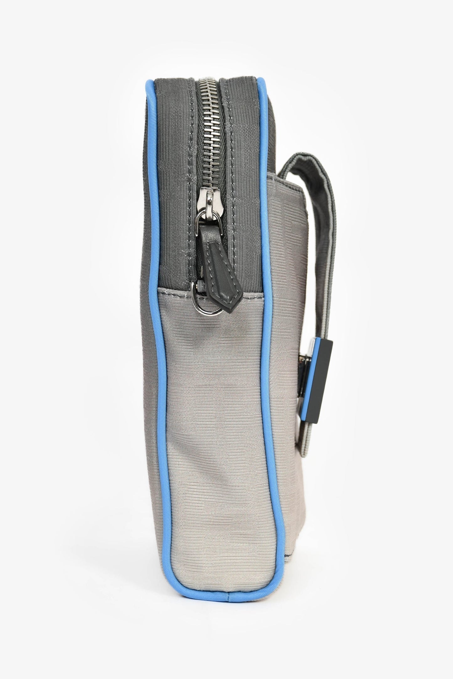 Fendi Grey Ombre Trim Vertical Crossbody Canvas Blue Gray Crossbody Bag