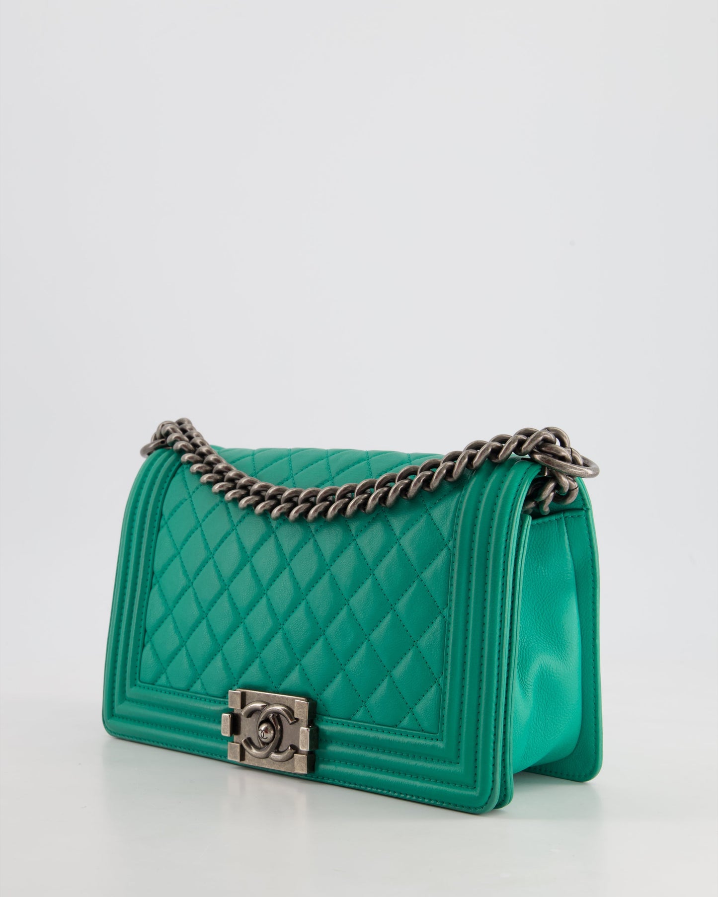 Chanel *HOT* Mint Green Medium Boy in Calfskin Leather with Ruthenium Hardware Accessory