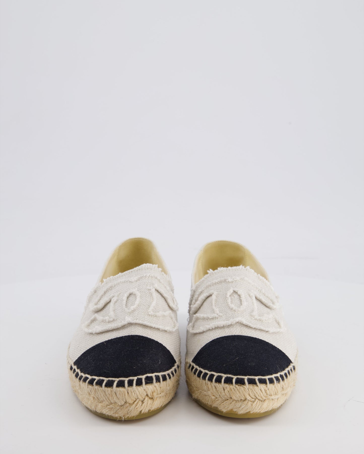 Chanel Cream and Black Canvas Espadrilles with CC Logo Size EU 38 Accessory
