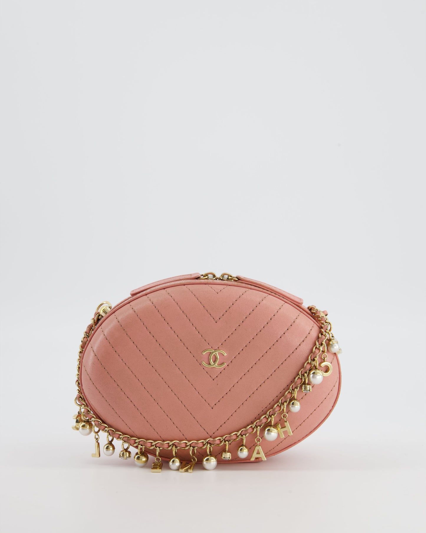 Chanel 2019 Pink Runway La Pausa Round Evening in Chevron with Gold Hardware and Charm Chain