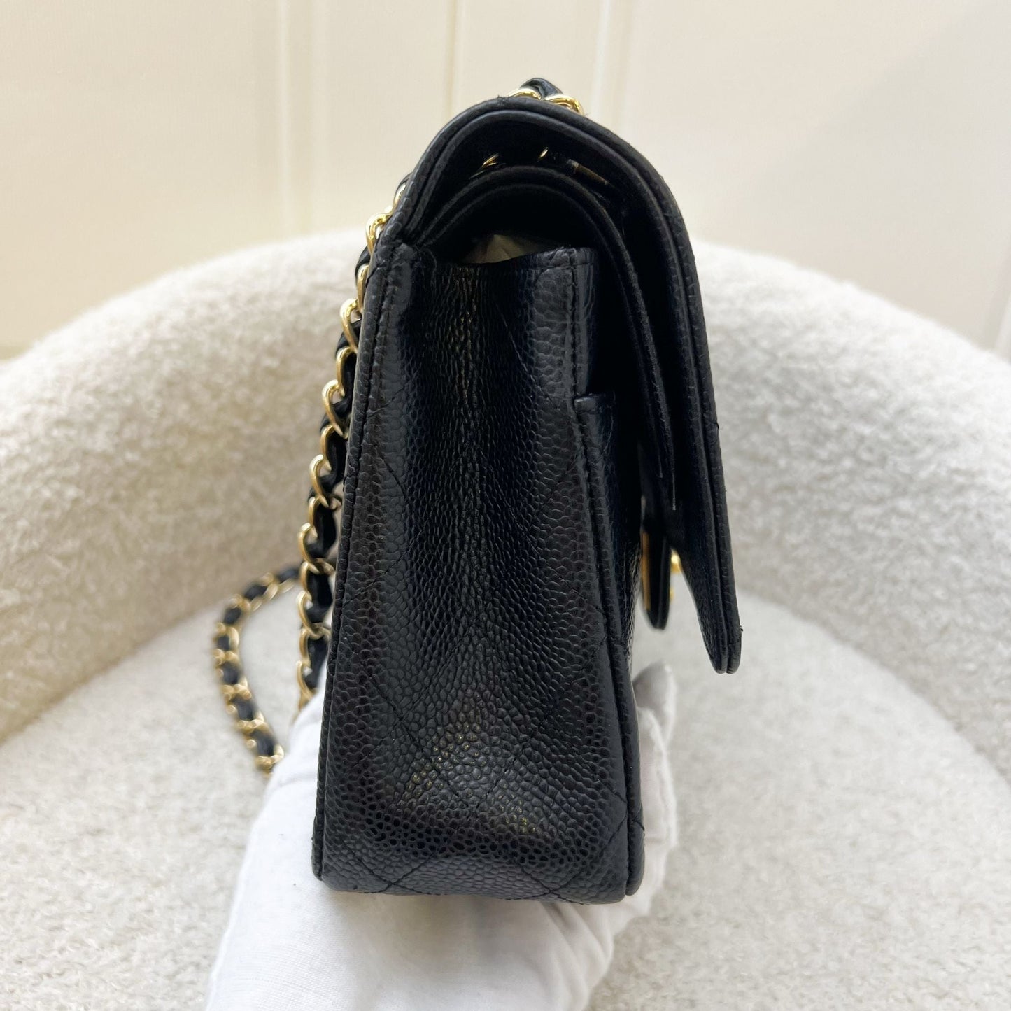Medium Classic Flap CF in Black Caviar and GHW (Model: ) Accessory Signature