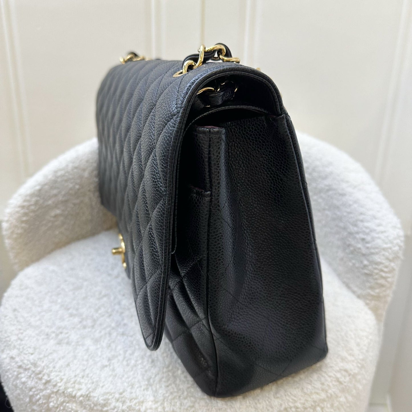 Chanel Maxi Classic Flap DF in Black Caviar and GHW Accessory