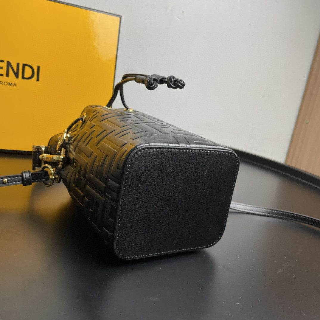 Top QualityTop Quality Mon Tresor Black Mini Bag