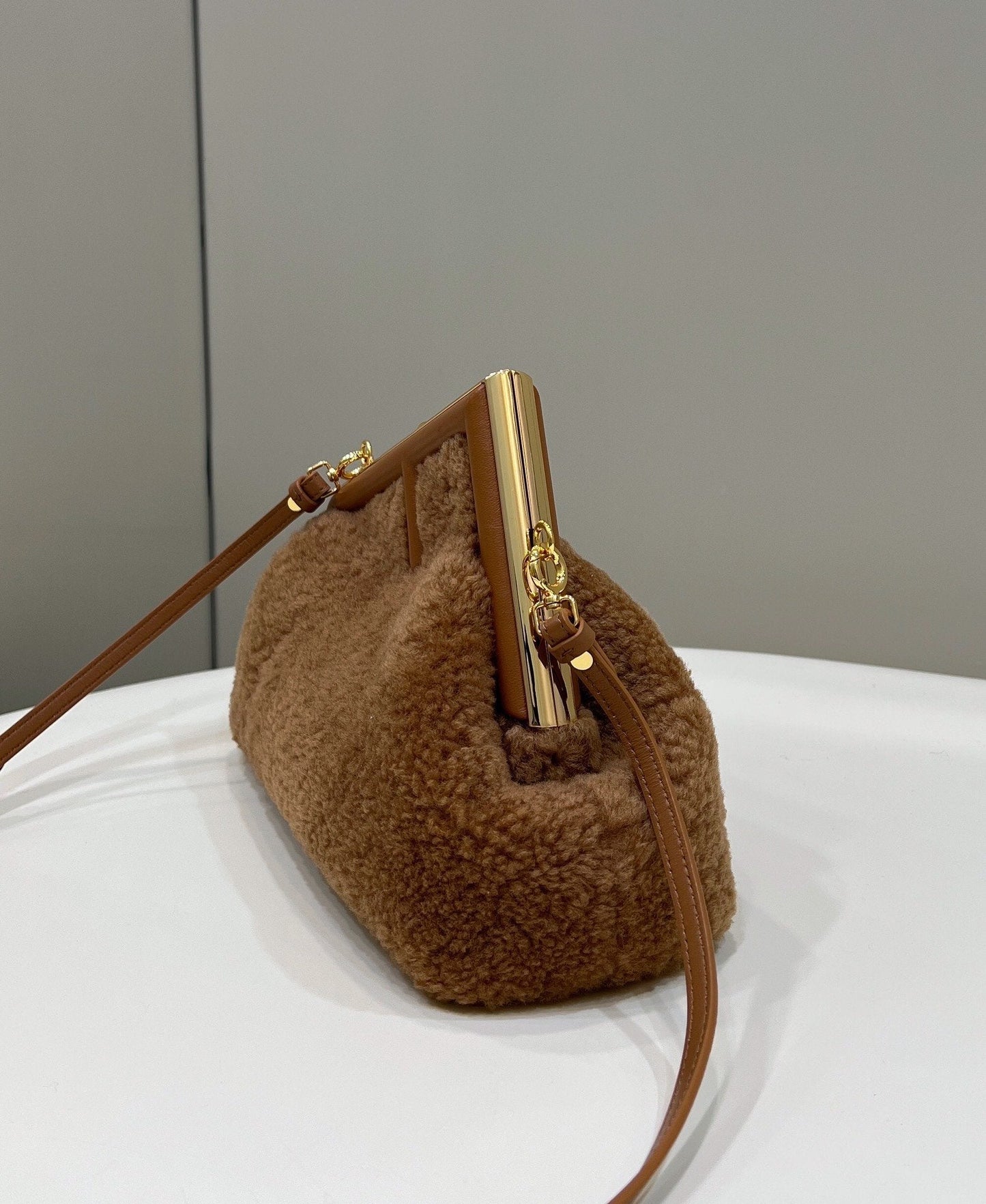 Top QualityTop Quality Top QualityTop Brown Small Handbag 3