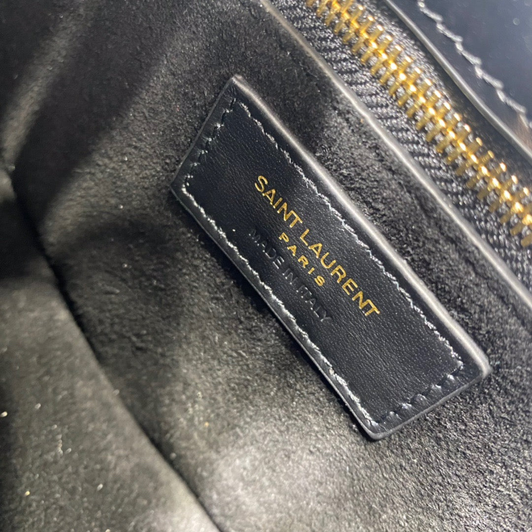 YSL Saint Laurent Le Fermoir 9.5in 24cm Black White Shoulder Bag