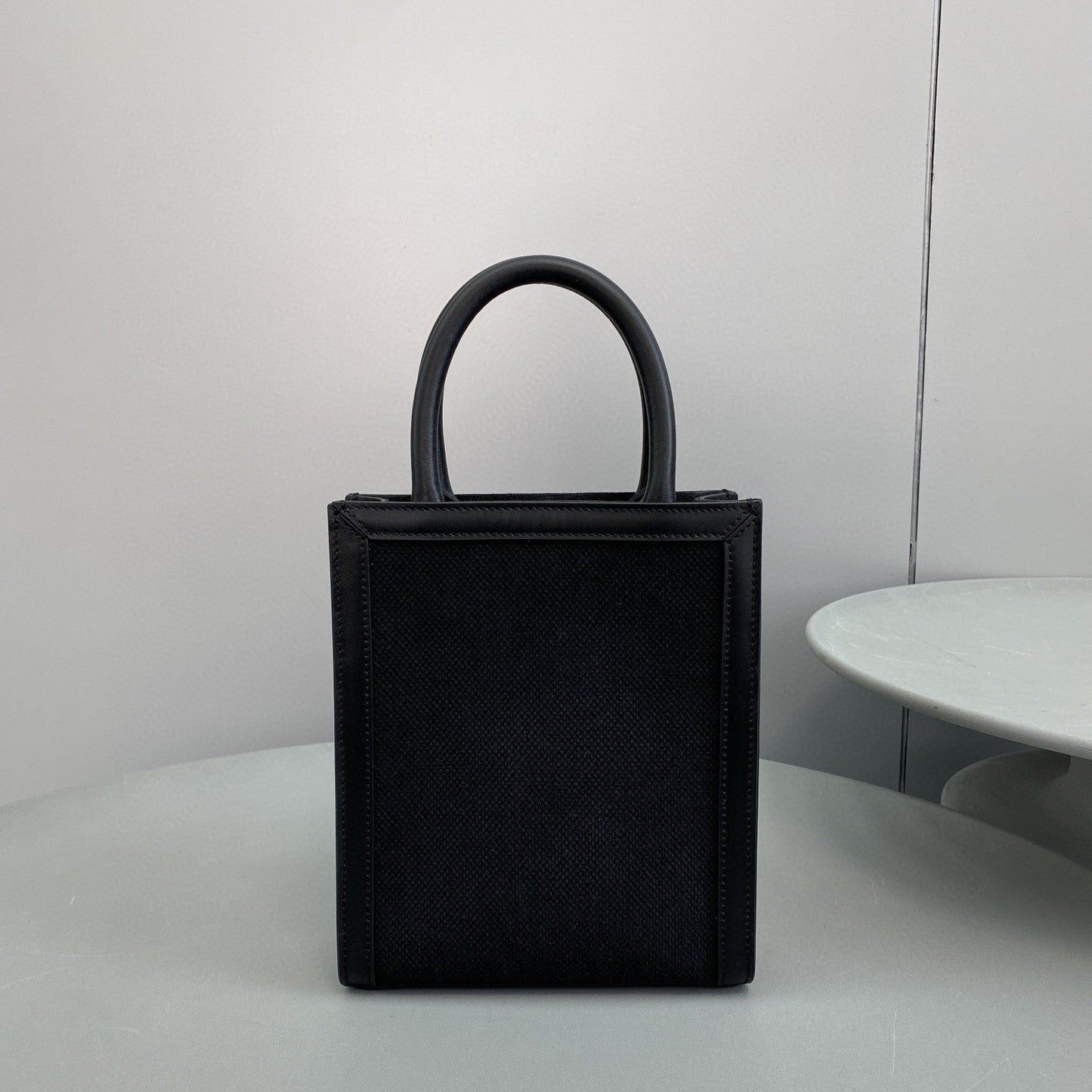 Top Quality Vertical Cabas Top Quality In Black Mini Travel Bag 8In20Cm 5314