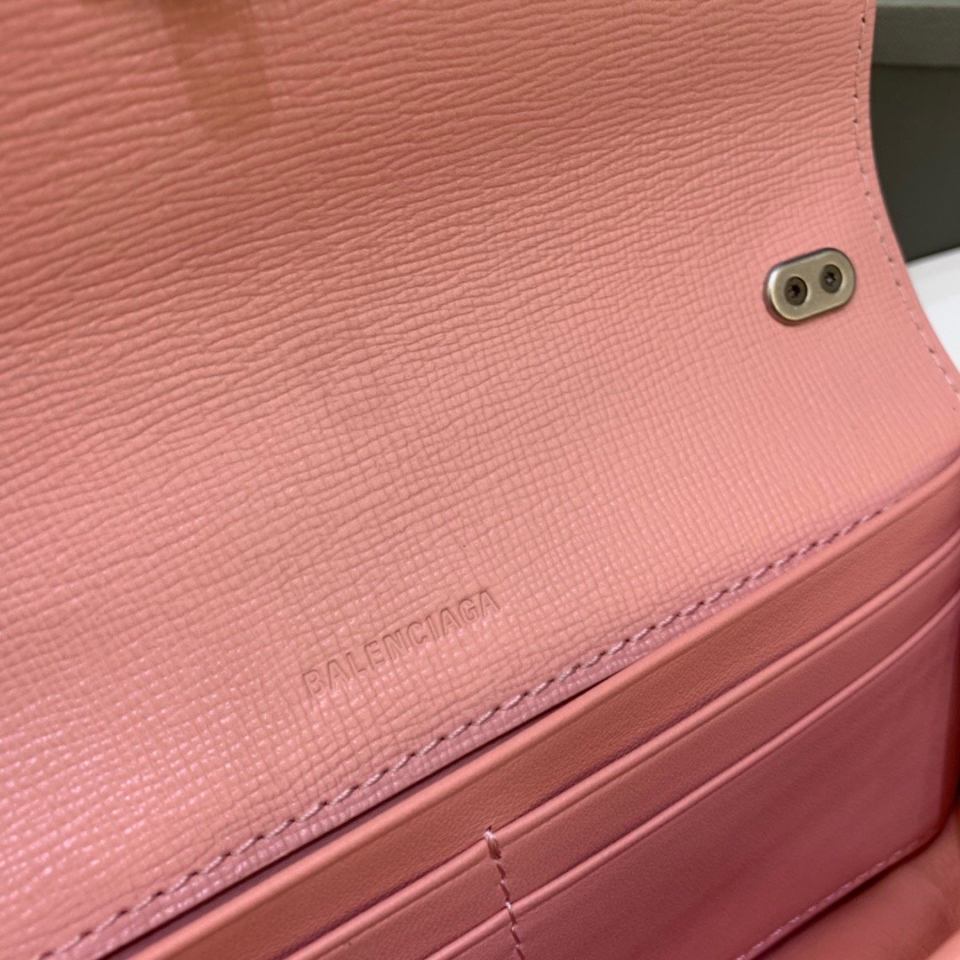 Top Quality Gossip On Shoulder Bag Light Pink Small