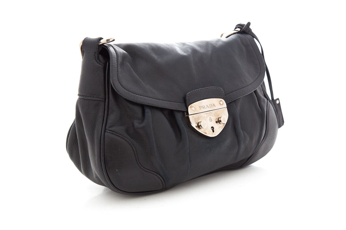 Prada Milano Dal Pushlock Key Handbag Leather Black Travel Bag
