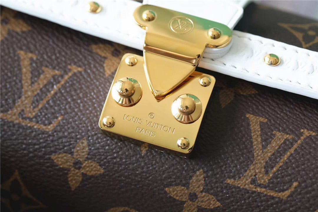Top Quality Papillon Trunk Monogramcanvas For Women Crossbody Bag