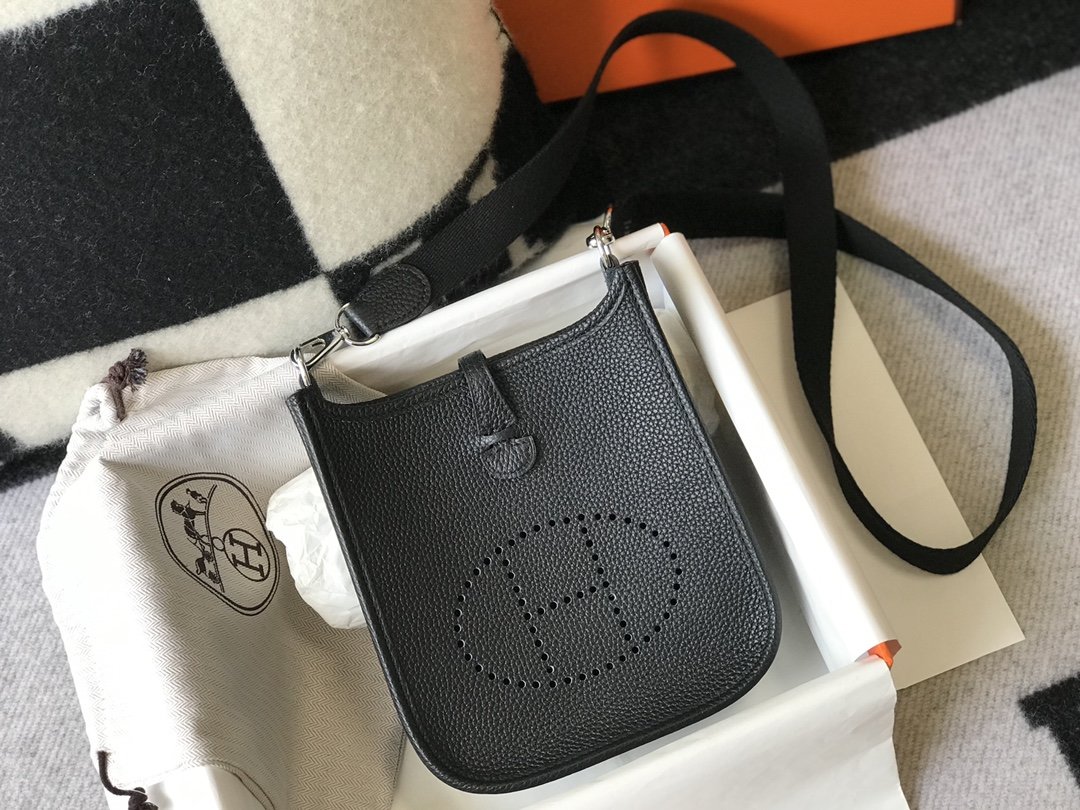 Top Quality Evelyne For Women Sitop Qualityer Black Mini Travel Bag