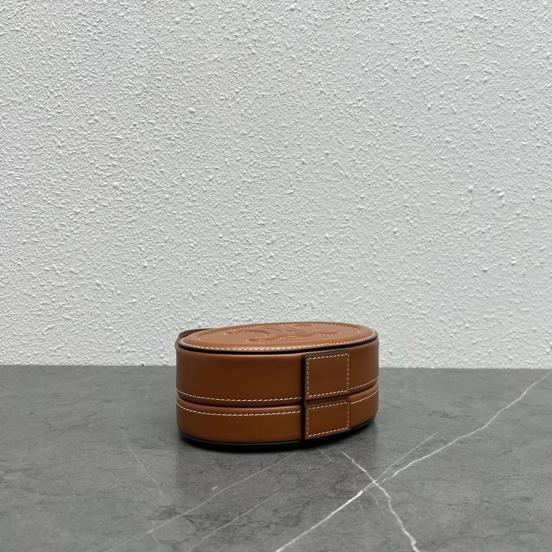 Top Quality Oval Minaudiere Cuir Triomphe For Brown Travel Bag