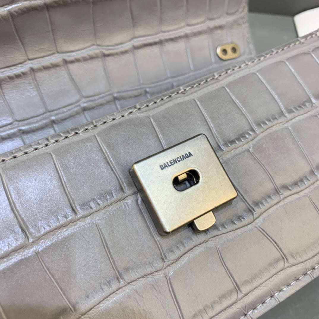 Top Quality Gossip On Shoulder Bag Gray Small Chain