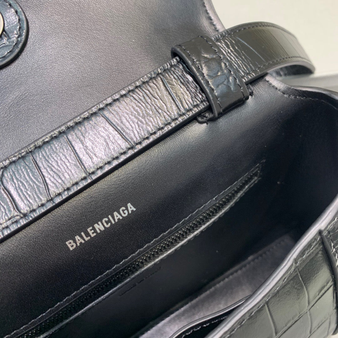Top Quality Downtown Xs Shoulder Bag In Black