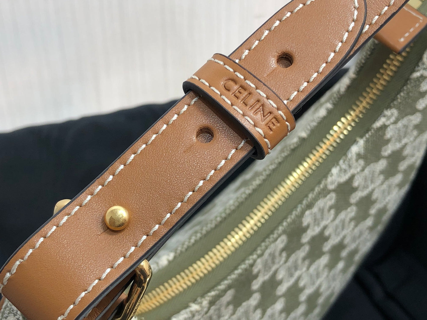 Top Quality Ava Bag In Triomphe For Canvas Green Travel Bag