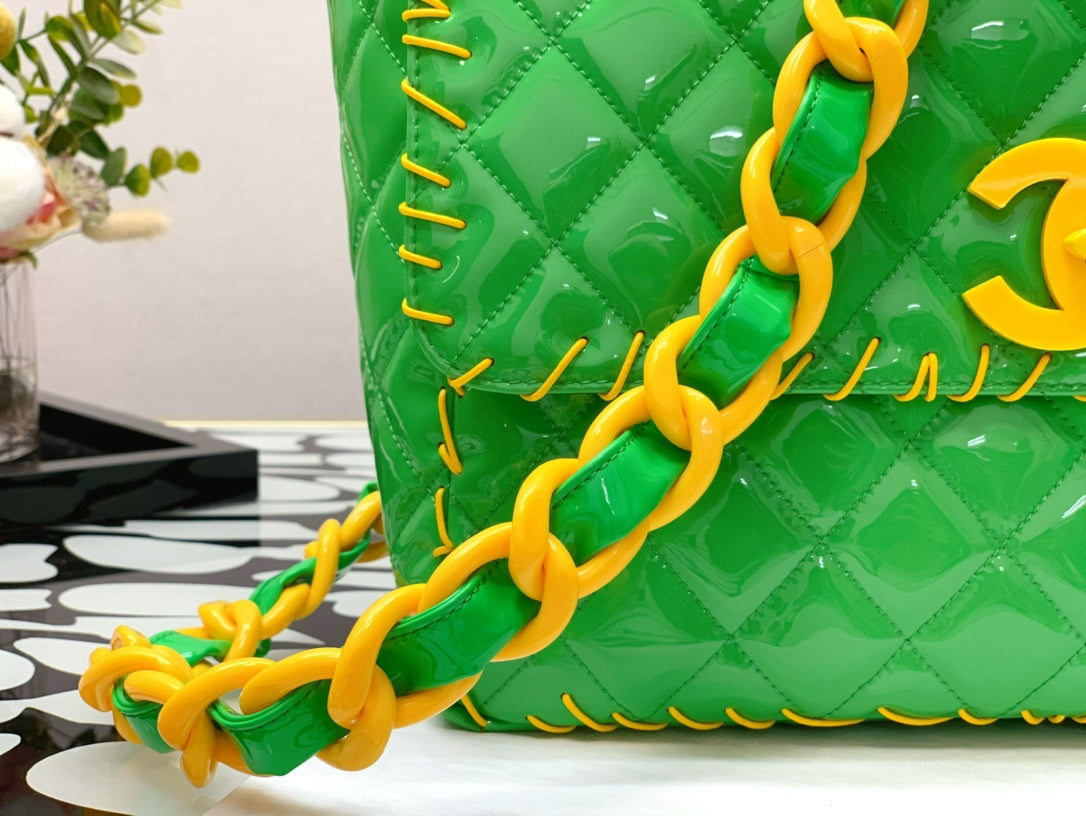 Chlvinyl Classic And Yellow Shoulder Bag For Green