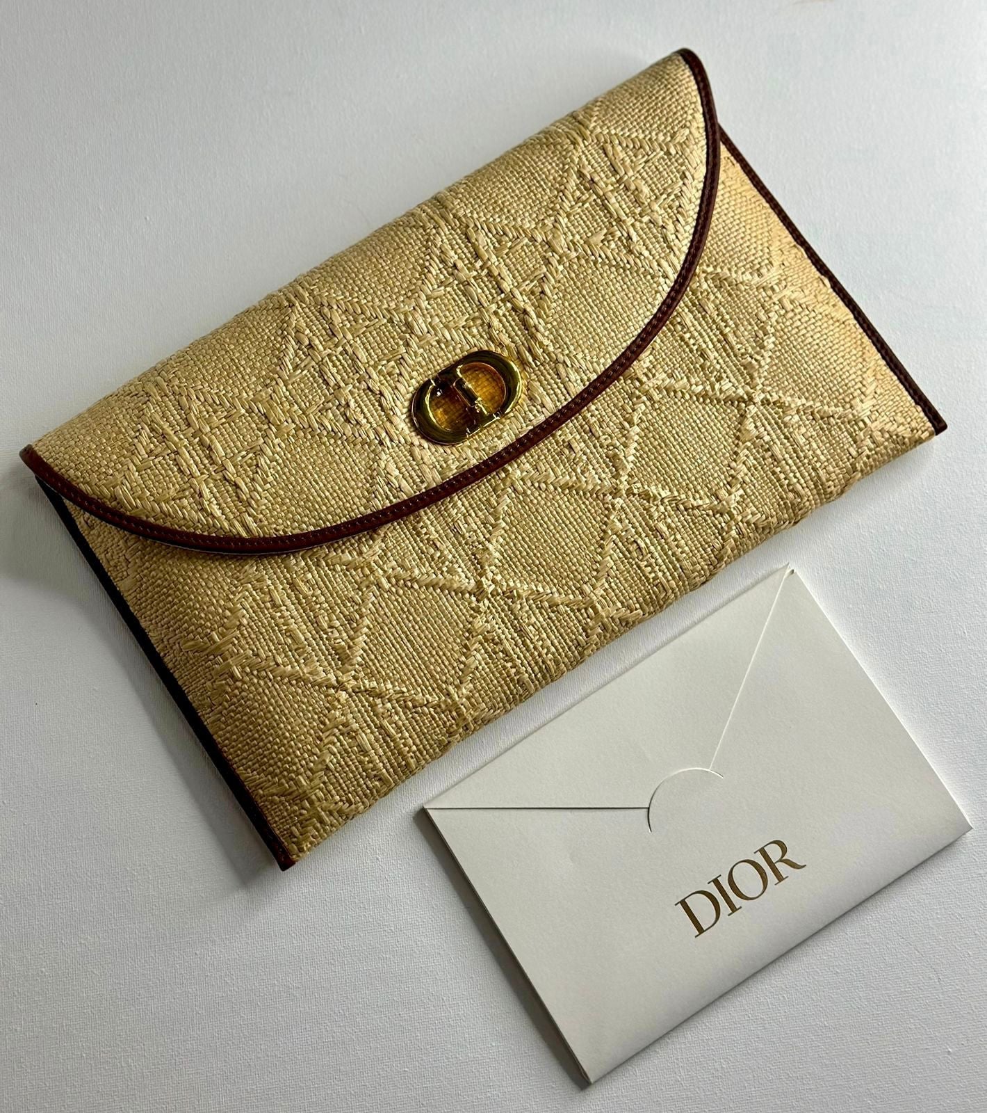 2 Color 16 Handbag