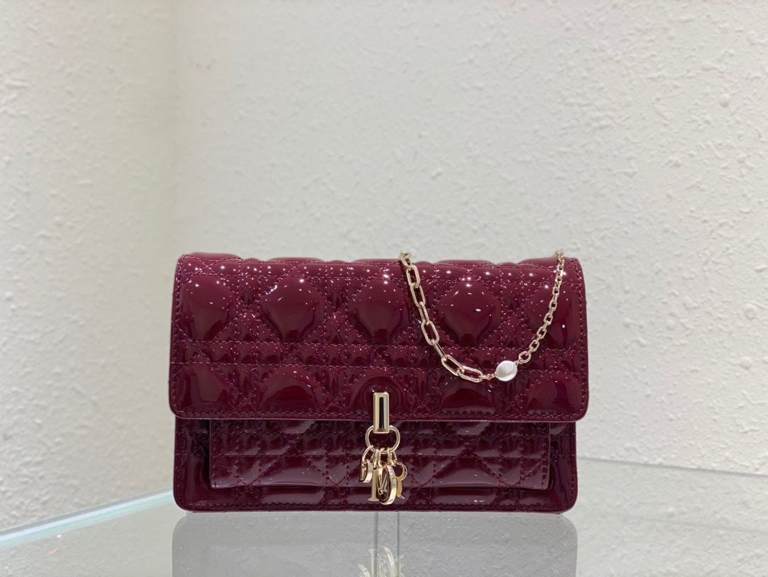 2 Color 8 Handbag