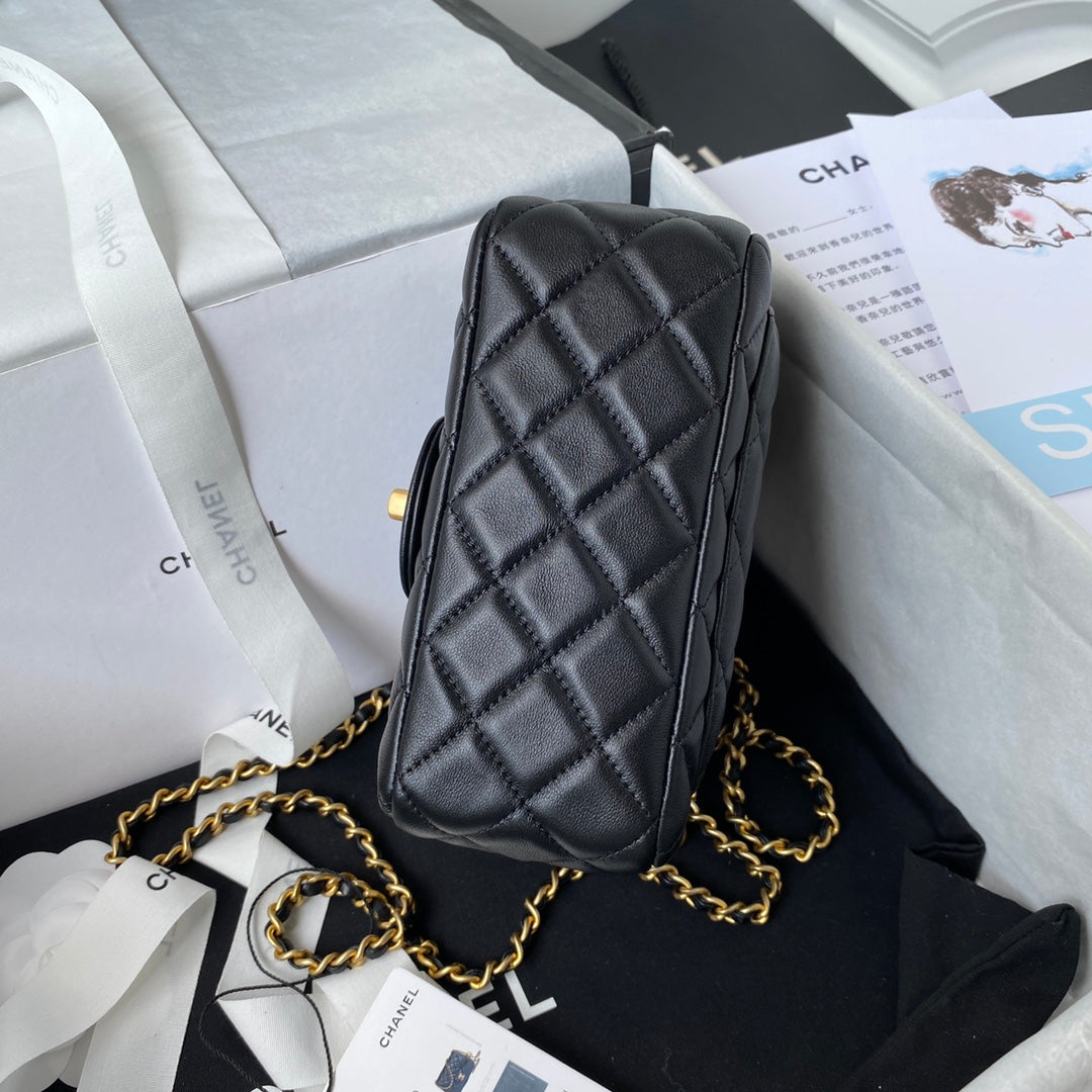 Chanel Luxury Bag - CHL - 525