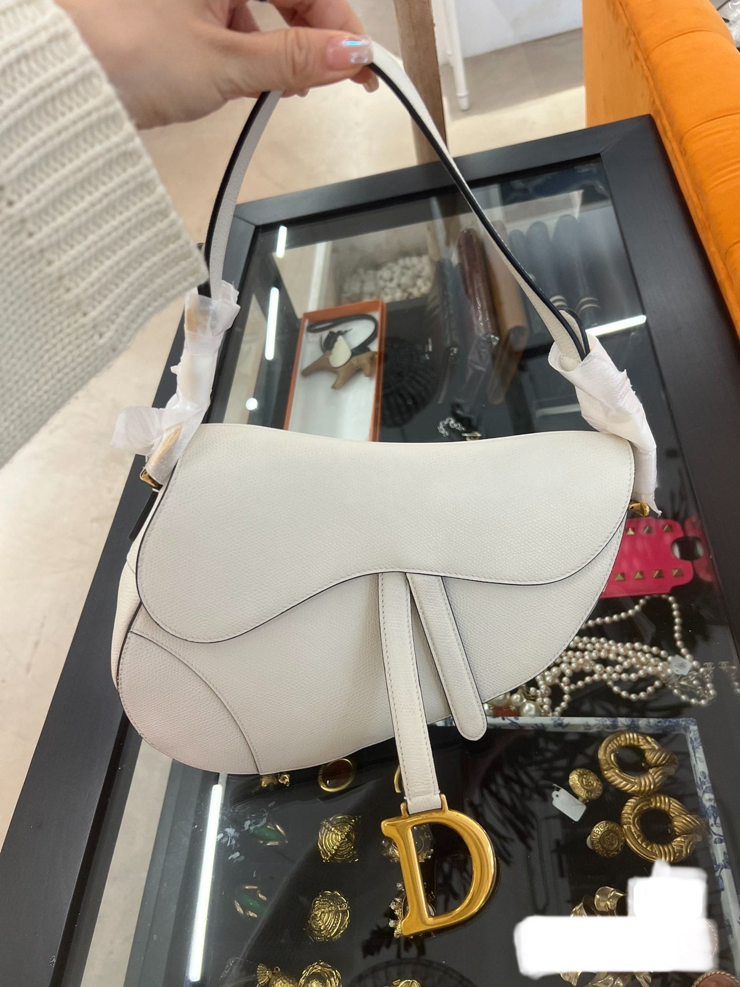 Dior Saddle Handbag Like New Leather White Travel Bag