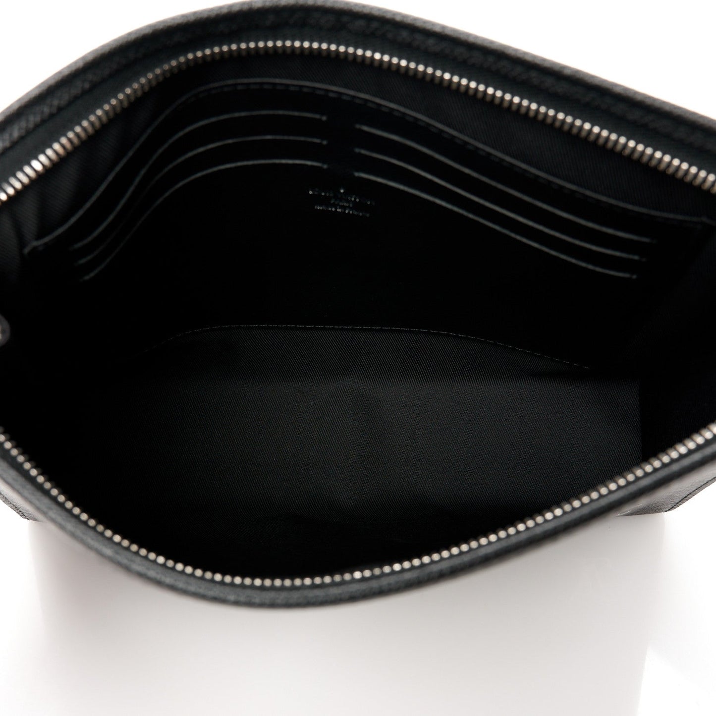 Louis Vuitton TAIGA POCHETTE VOYAGE MM Clutch Bag