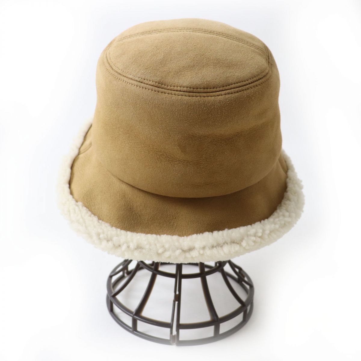 Dior Christian Hat Outer: % Mouton, Lining: % Travel Bag