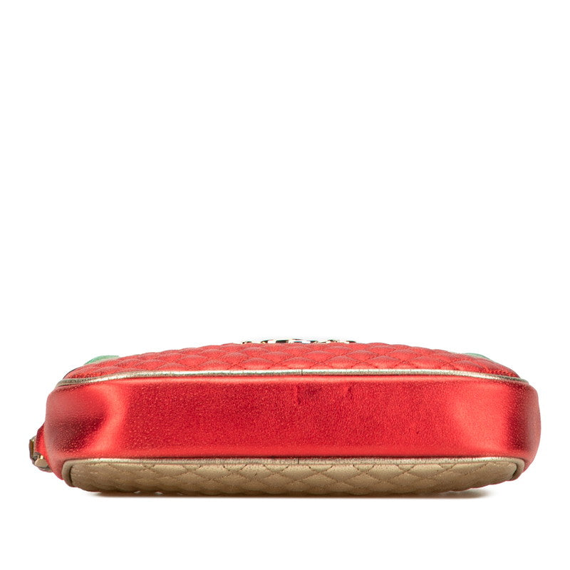 Gucci Laminated Quilting Clutch Bag Leather