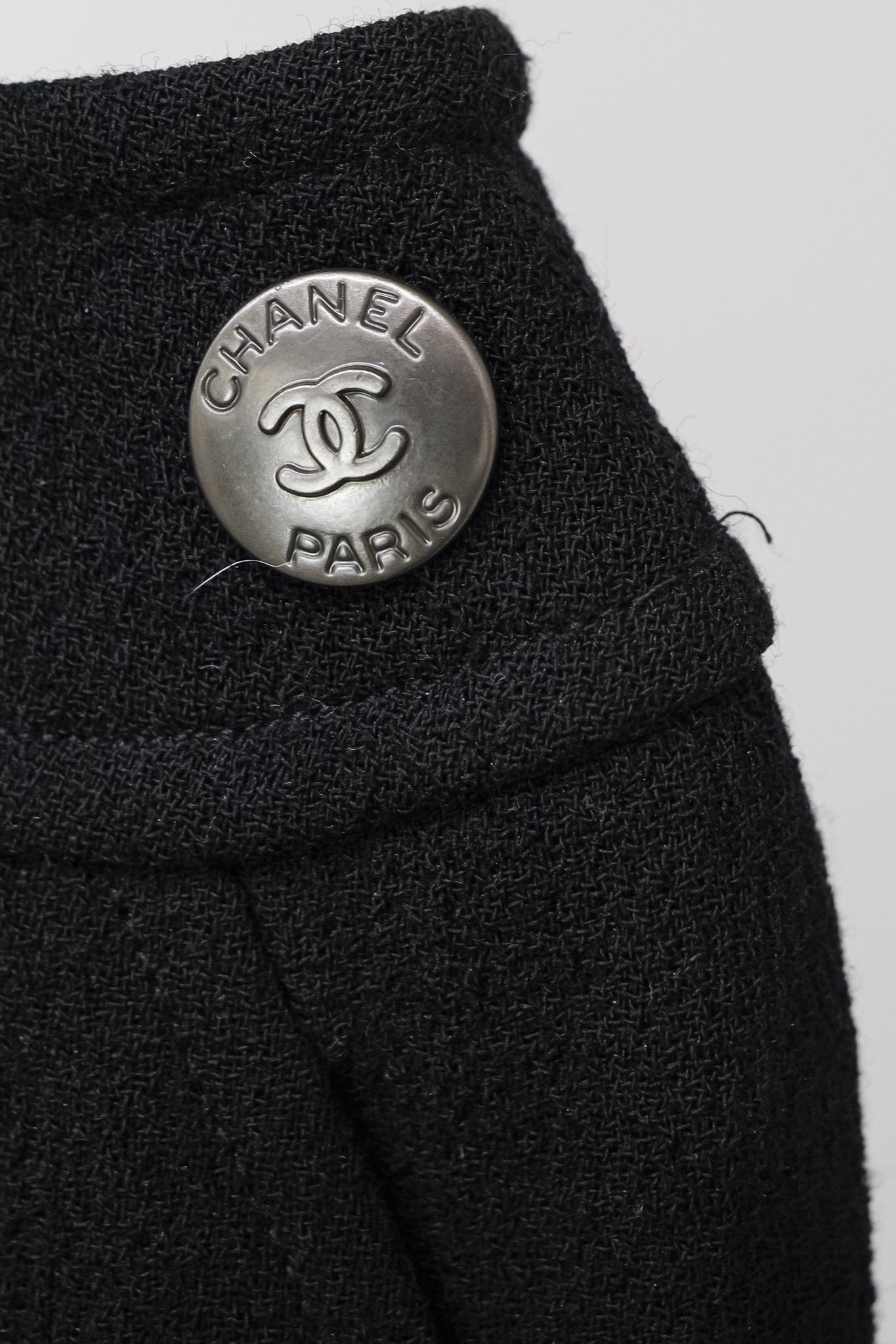 Chanel Black Wool Crepe Tro rs Accessory