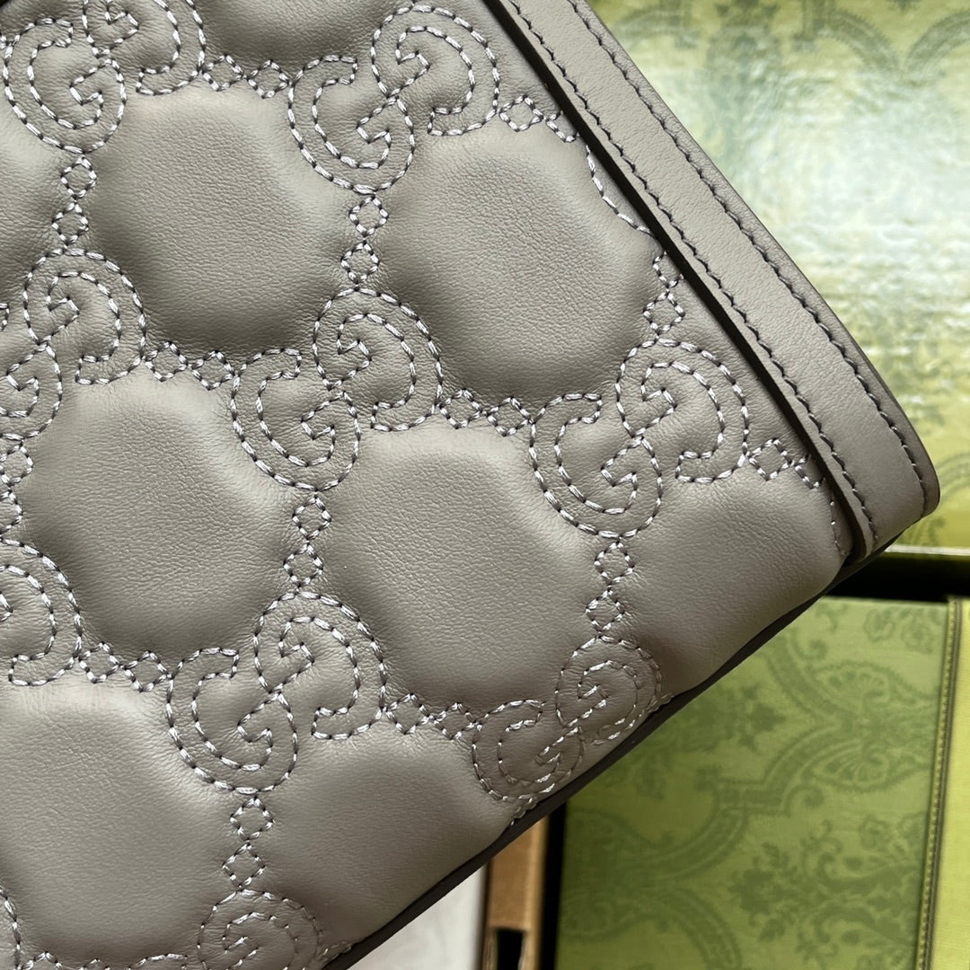 gg Matelassé , ’s 10in Grey Small Handbag