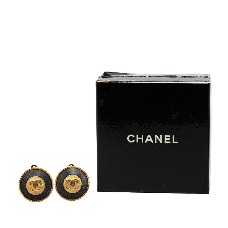 Gold-Plated Coco Mark Earrings Jewelry Key Detail