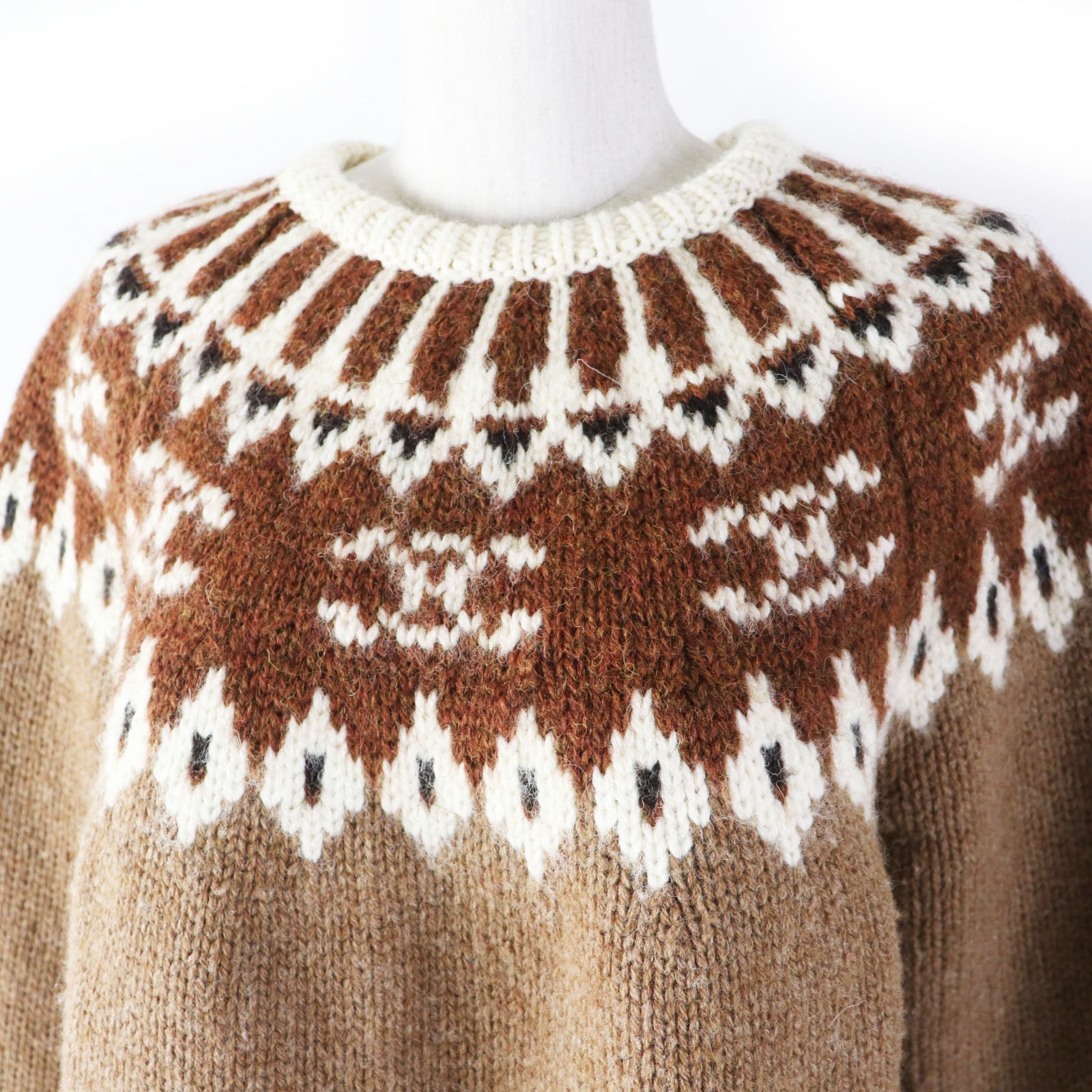 Knit Main: Wool Type Trim Off Fair Brown Travel Bag