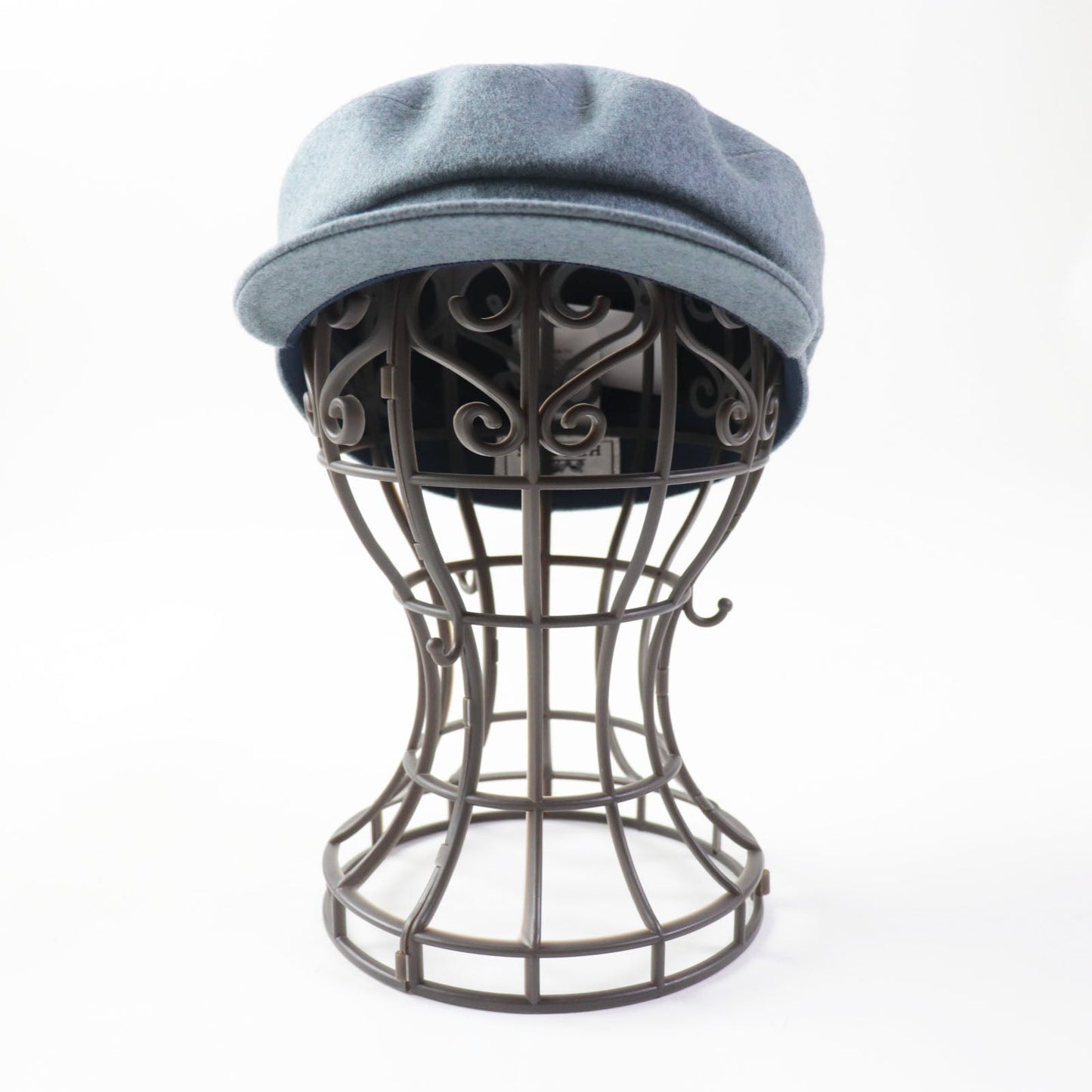 Casquette Outer: Cashmere, Lining: Viscose (Rayon), Lining: Blue Travel Bag