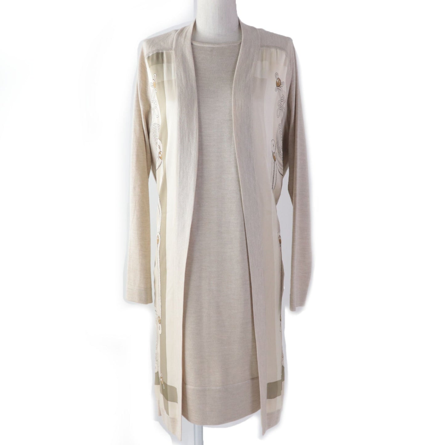 Ensemble Main: Silk, Main: Silk, Main: Cashmere Beige Travel Bag