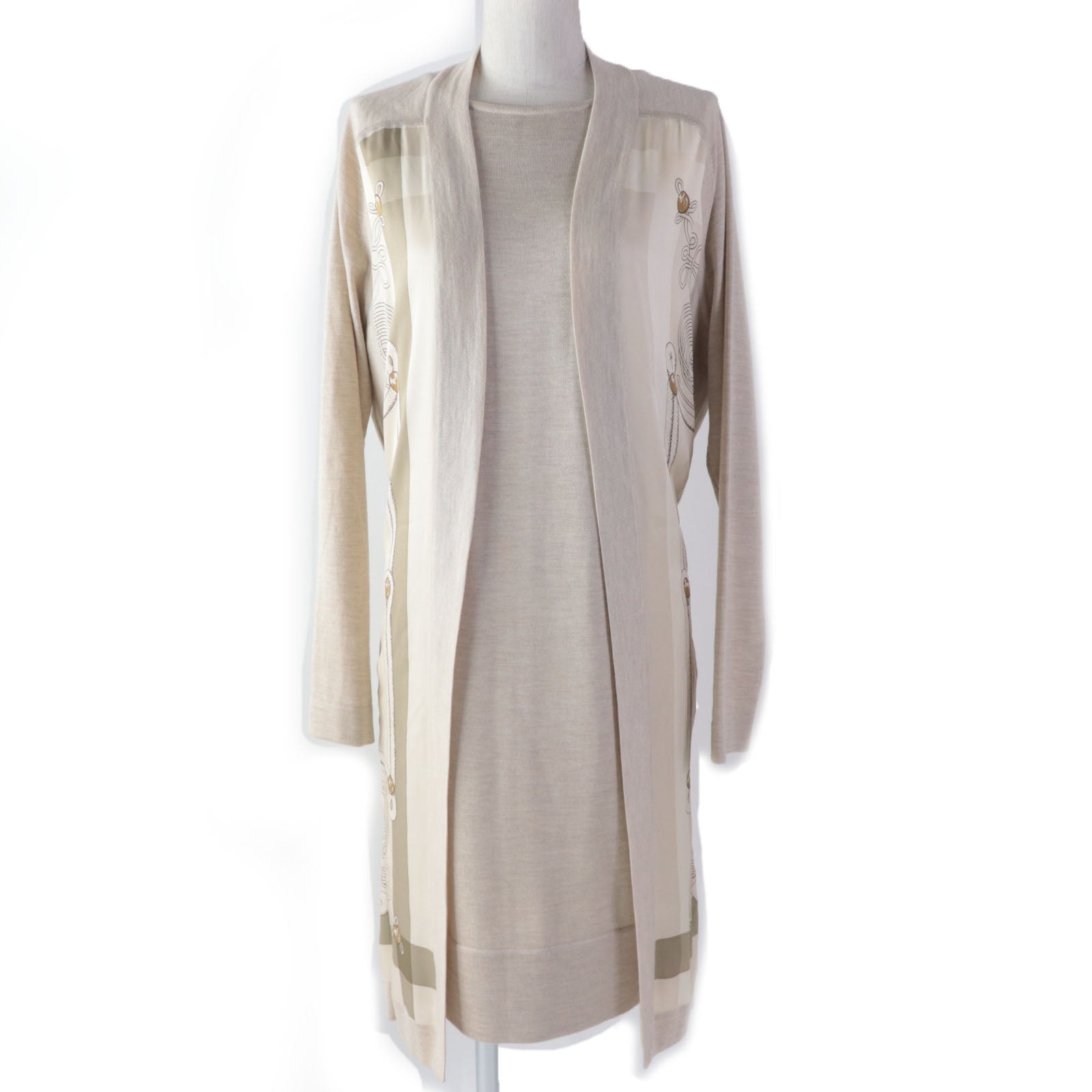 Ensemble Main: Silk, Main: Silk, Main: Cashmere Beige Travel Bag