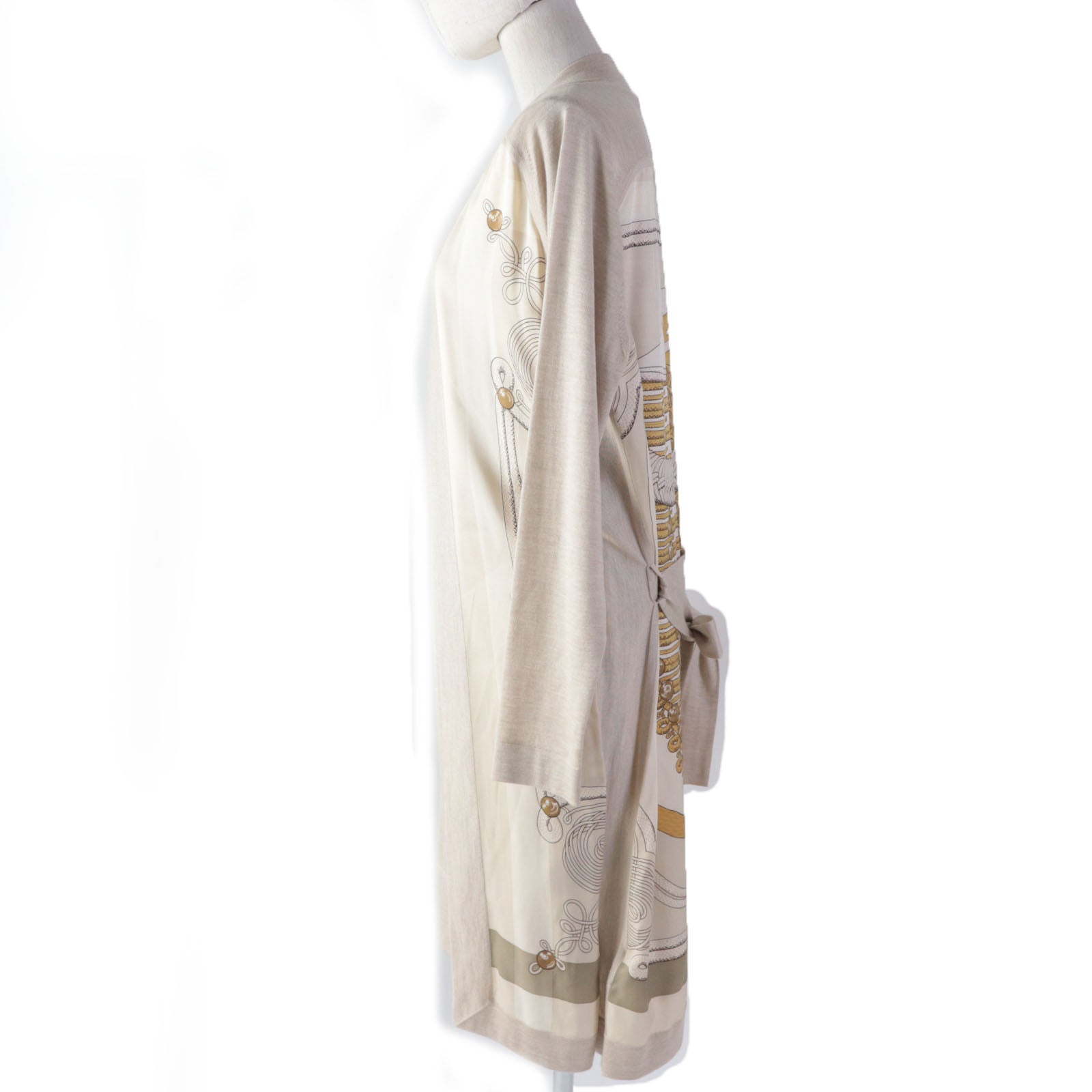 Ensemble Main: Silk, Main: Silk, Main: Cashmere Beige Travel Bag